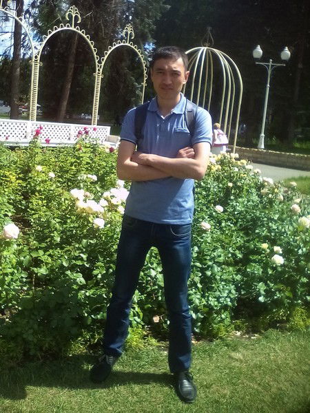 Азамат Исаков