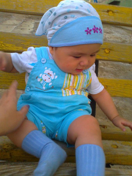 Айнура Айнура