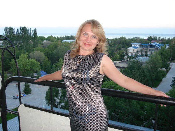 Елена Худотеплова