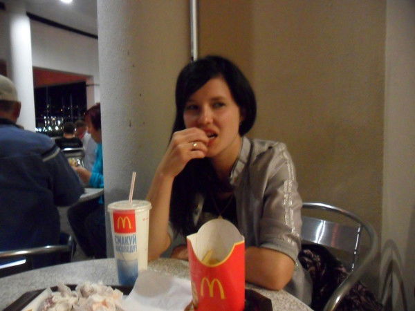 Лена Резникова