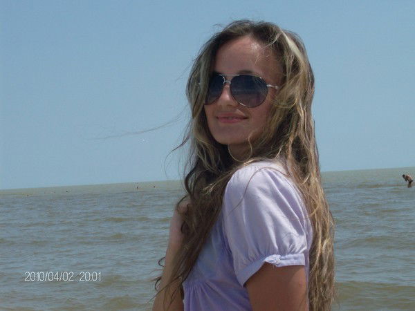 Лена Давыдова