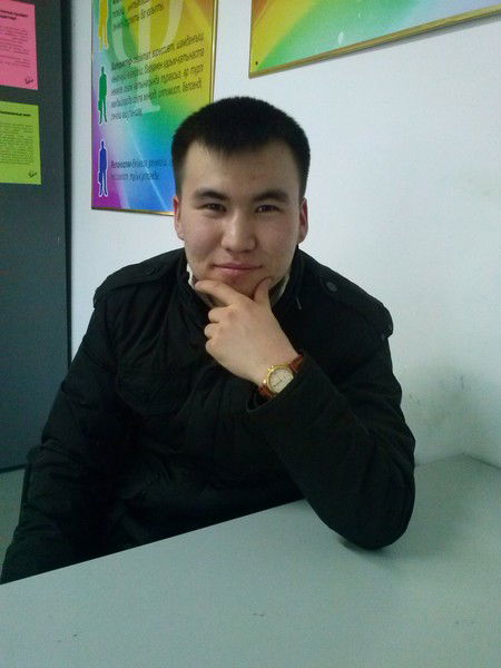 Данияр Маханов