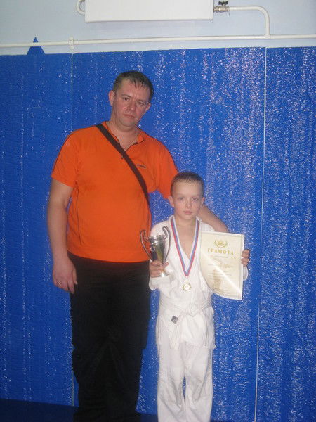 Юрий Попков