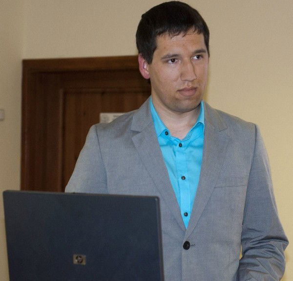 Владимир Михно