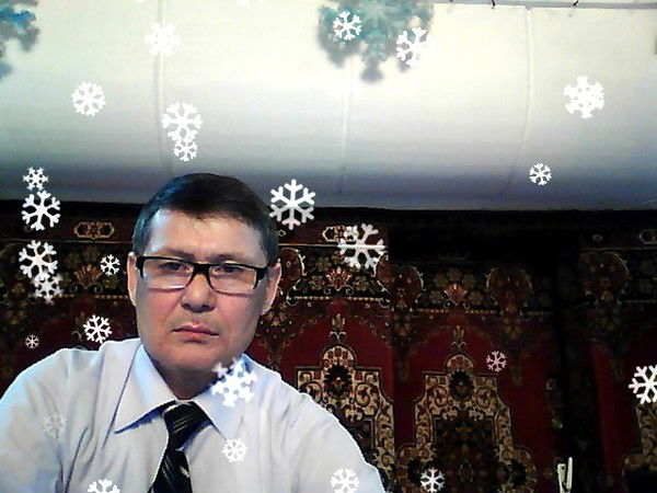 Алимжан Урашов