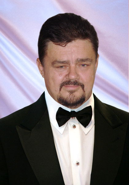 Анатолий Шубин