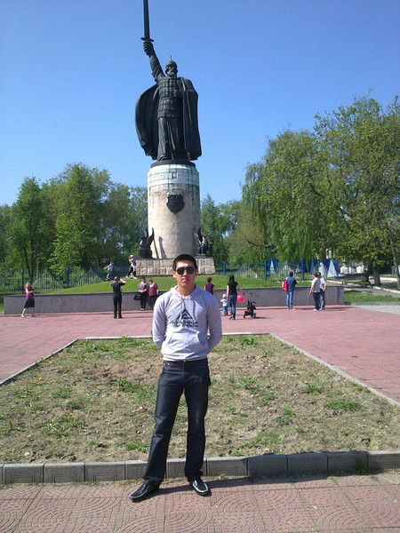 Eld@r, Жанузаков