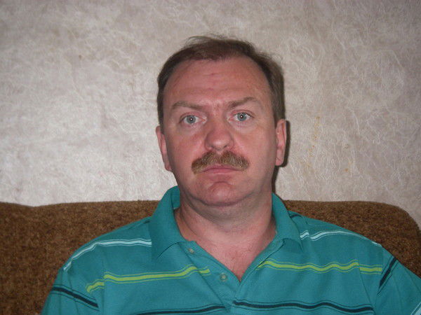 Олег Зверев