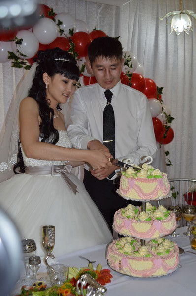 Дина Хатова