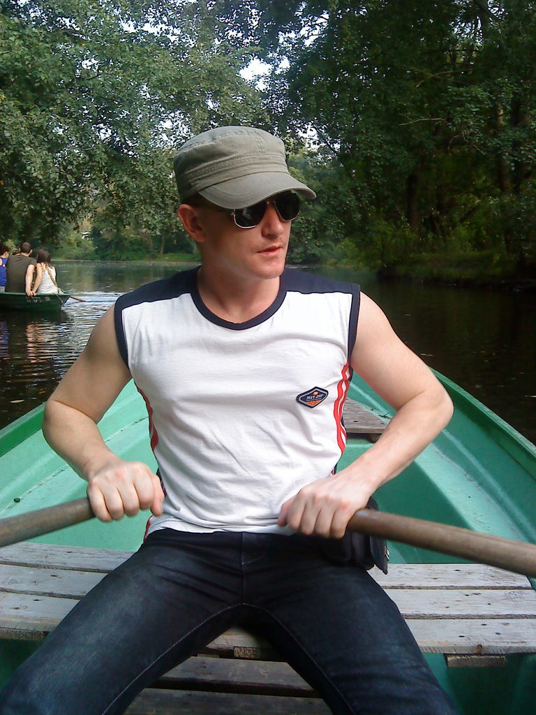 Александр Петров