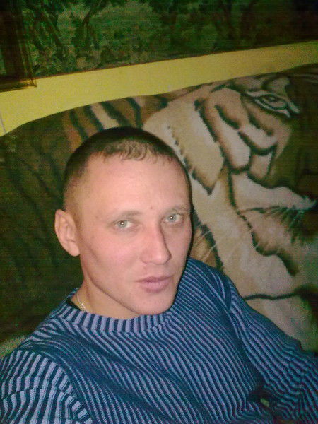 Владимир Хмелёв