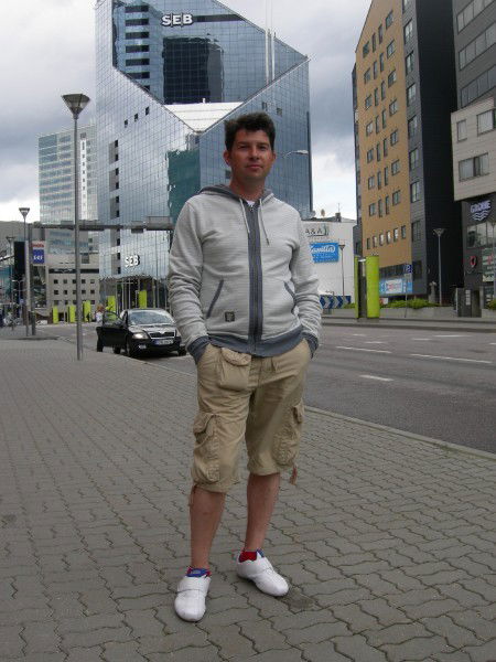 Александр Володарский