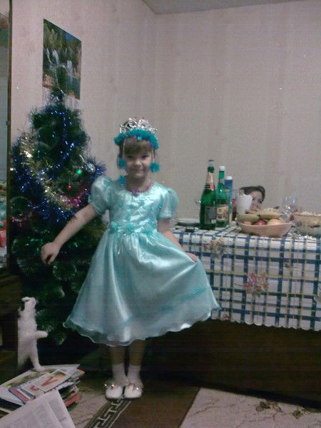 Надюша Кручинина