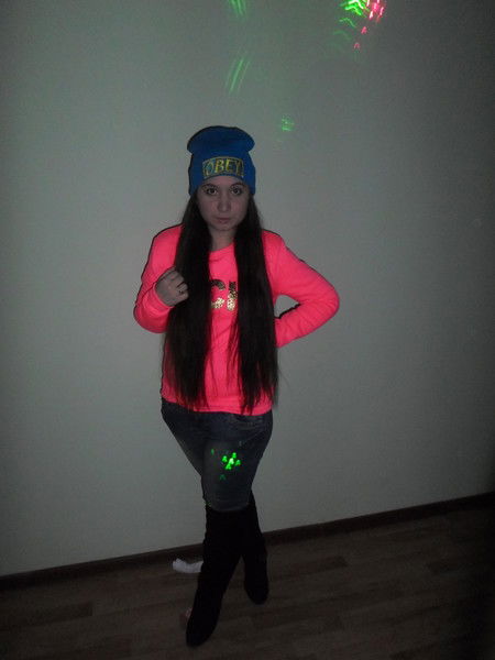 (Викуля) Mihno