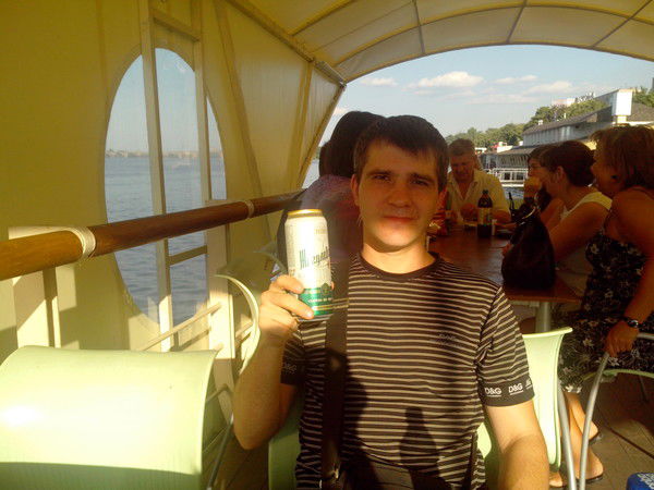 Евгений Муравьёв