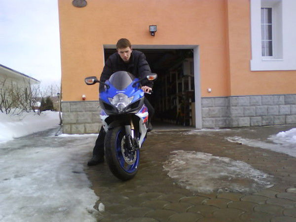 Антон Павлов