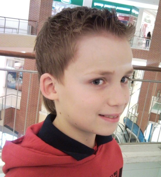 Андрей Кухаренко