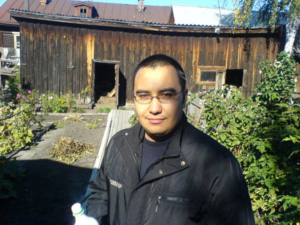 Азамат Карымов