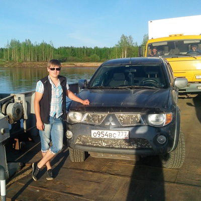 Влад Колеватов