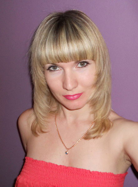 Юлия Волхонская