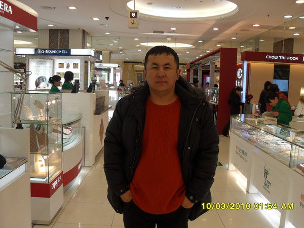 Максат Каримов