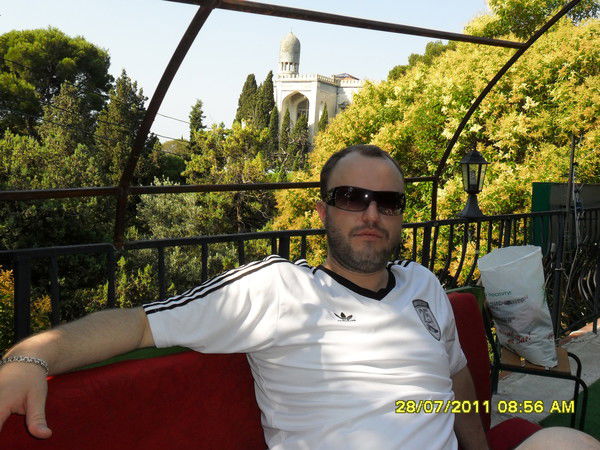 Максим Захаров