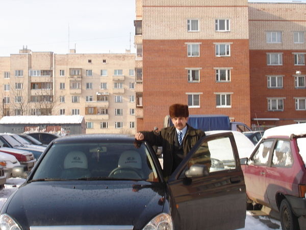 Михаил Канев