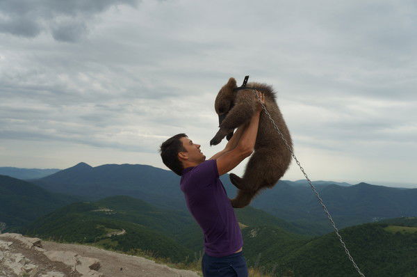 Антон Бондарчук