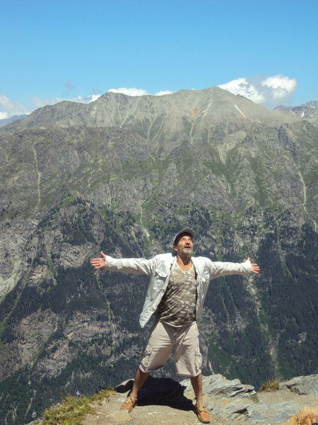 Александр Макаров