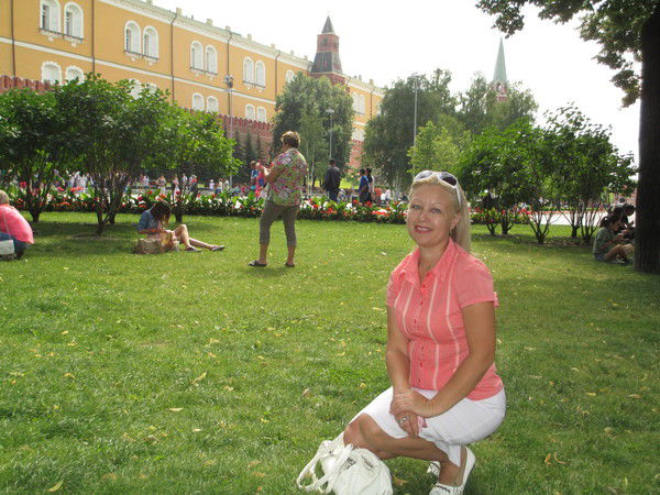 Александра Наумова