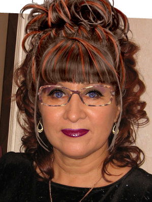 Лолита Попцова