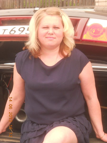 Лариса Сверчкова