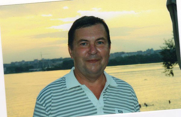 Александр Бирюков