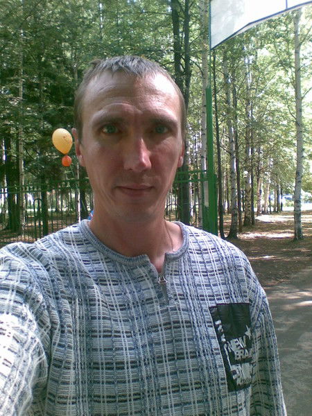 Михаил Петров