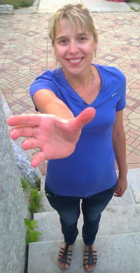 Таня Попова