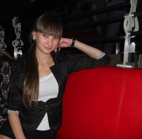 Наташа Мануйлова