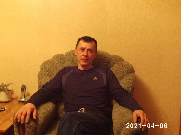 Александр Иванов