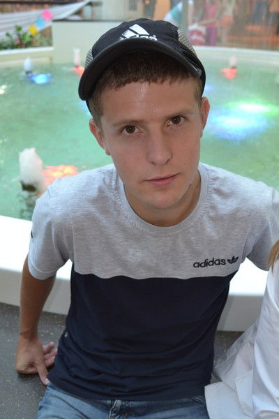 Александр Саня