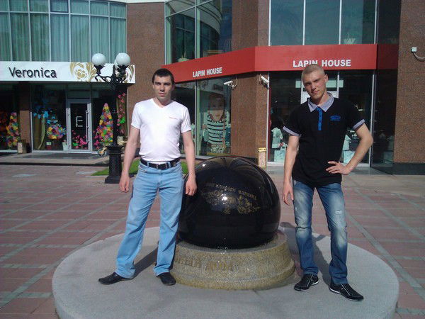 Евгений Сахаров