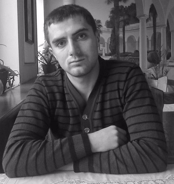 Эскендер Алиев