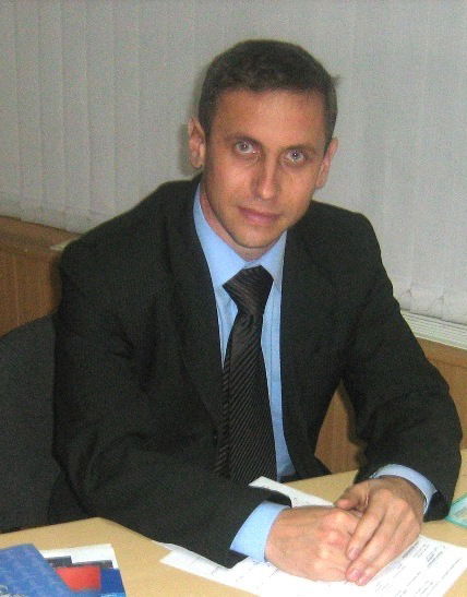 Олег Устименко