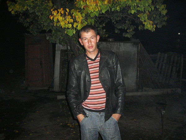 Роман Богданов