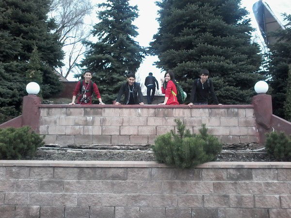 *)Jaudirka *)Mahanbet