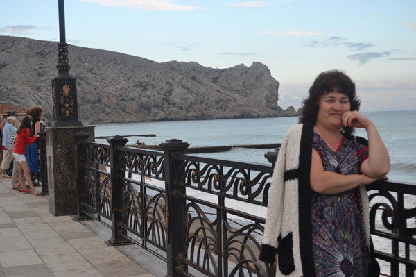 Надия Абисова