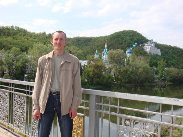 Юрий Никитенко