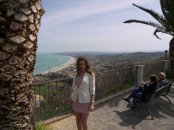 Любовь Любовь