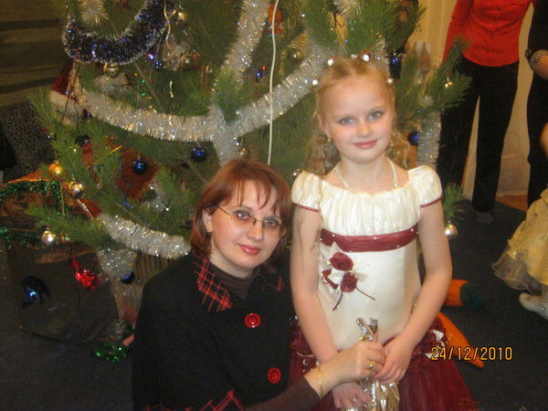 Елена Чернобай