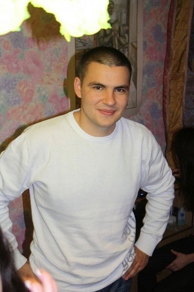 Денис Коннов