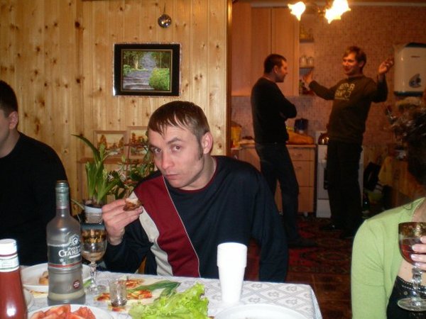 Юрий Захаров