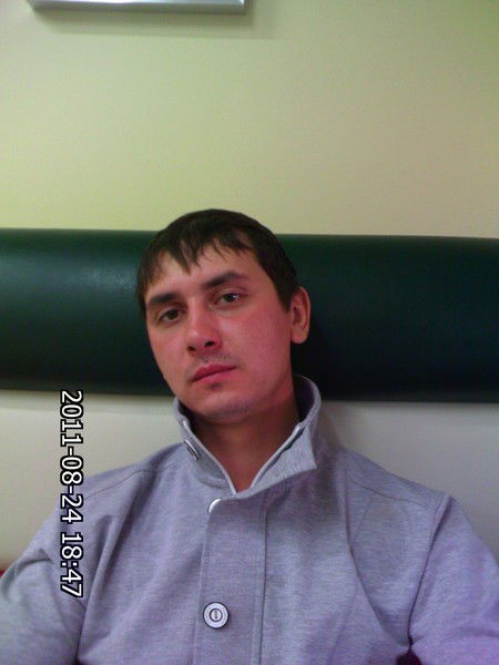 Александр Жуков